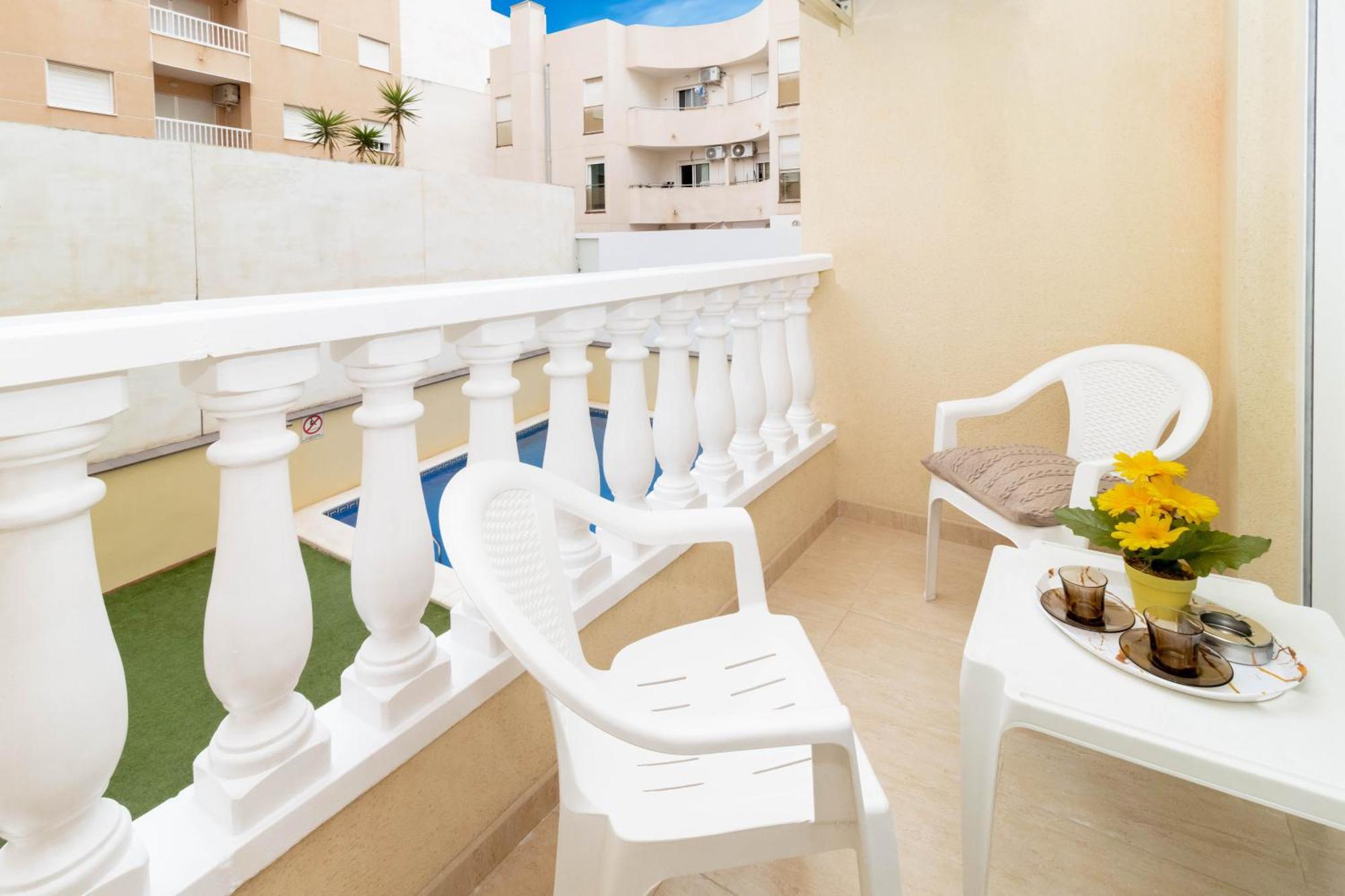Relax Apartment Torrevieja Bagian luar foto